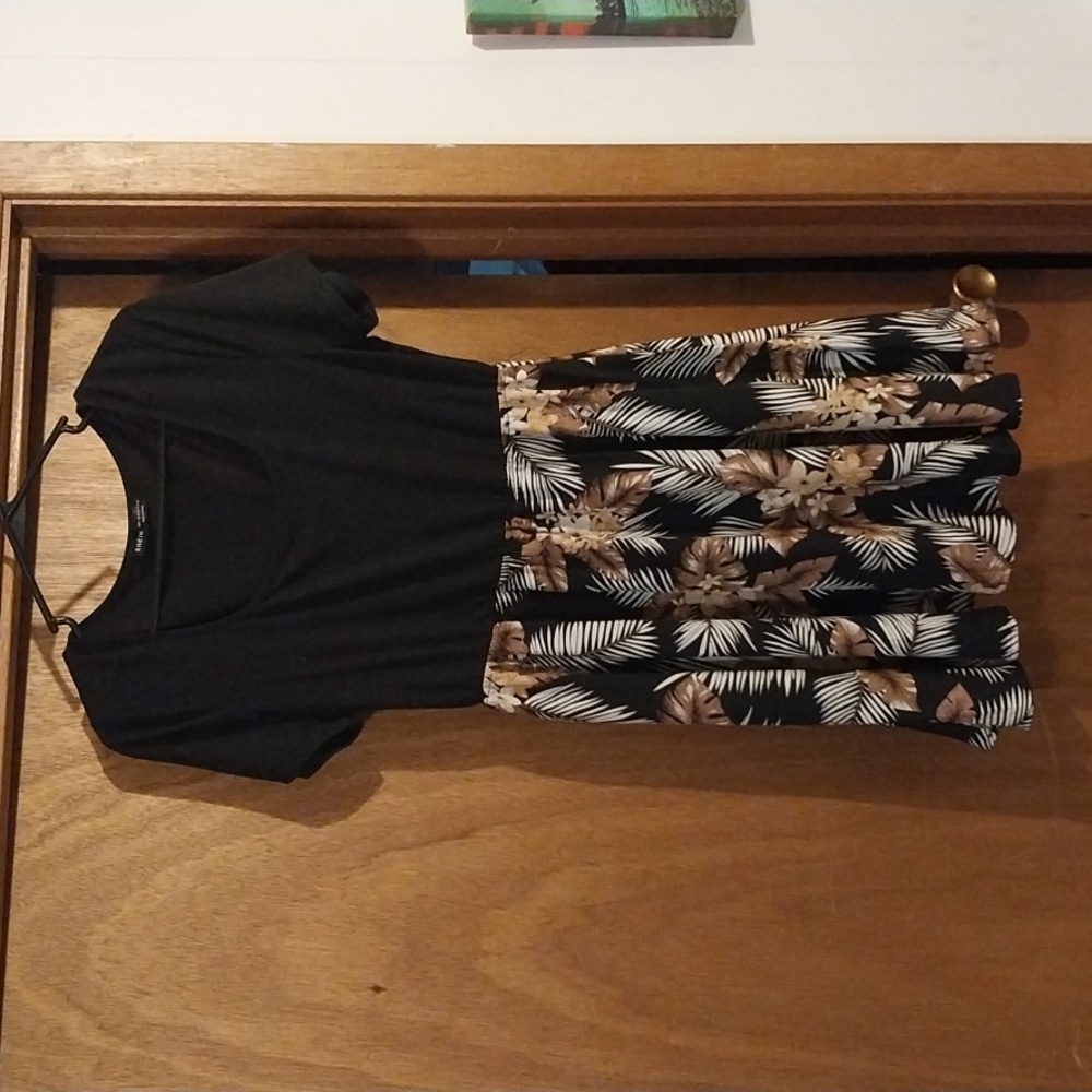 Women's Dress - see description for measurements